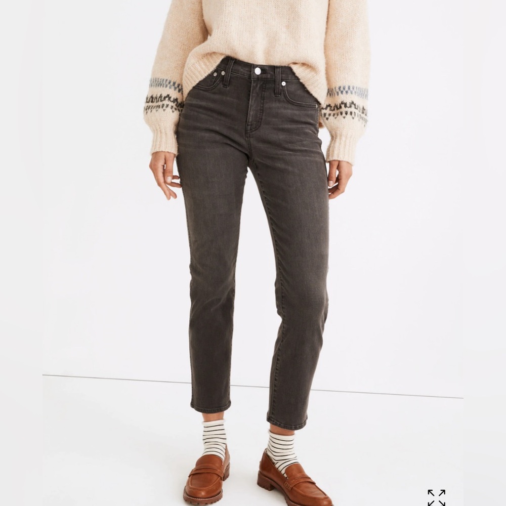 Madewell Women's Straight Leg Jeans in Dark Gray